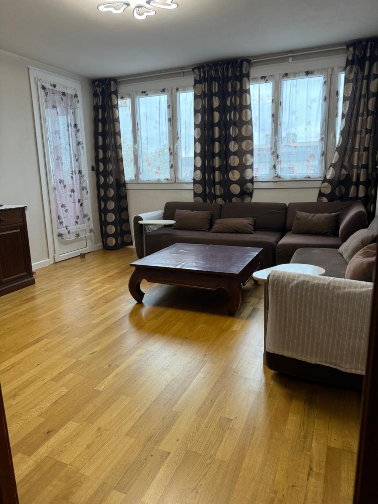 Appartement Periurbain De Paris Et Versailles Les Clayes-Sous-Bois Экстерьер фото